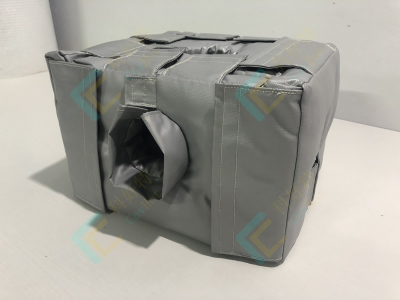 可拆卸式<a href=http://s1419.cn/e/tags/?tagname=%E4%BF%9D%E6%B8%A9%E5%A5%97 target=_blank class=infotextkey>保溫套</a>