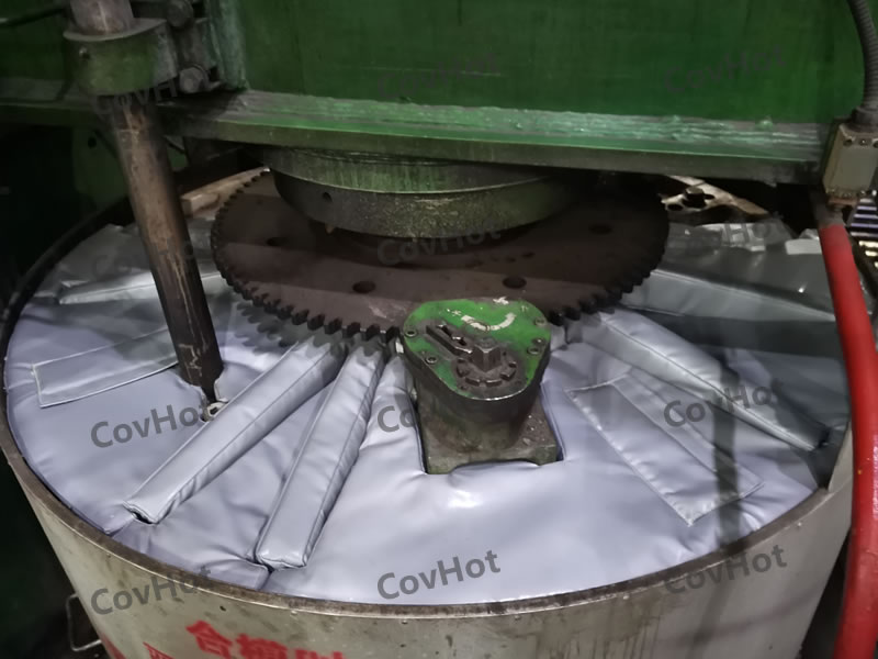 硫化機(jī)<a href=http://s1419.cn/e/tags/?tagname=%E5%8F%AF%E6%8B%86%E5%8D%B8%E4%BF%9D%E6%B8%A9%E5%A5%97 target=_blank class=infotextkey>可拆卸<a href=http://s1419.cn/e/tags/?tagname=%E4%BF%9D%E6%B8%A9%E5%A5%97 target=_blank class=infotextkey>保溫套</a></a>
