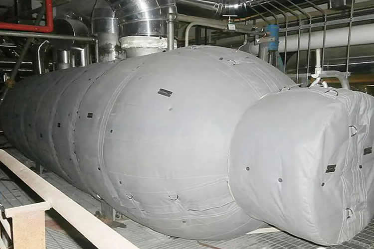 再沸器保溫,再沸器<a href=http://s1419.cn/e/tags/?tagname=%E4%BF%9D%E6%B8%A9%E5%A5%97 target=_blank class=infotextkey>保溫套</a>,<a href=http://s1419.cn/e/tags/?tagname=%E6%8D%A2%E7%83%AD%E5%99%A8%E4%BF%9D%E6%B8%A9 target=_blank class=infotextkey>換熱器保溫</a>